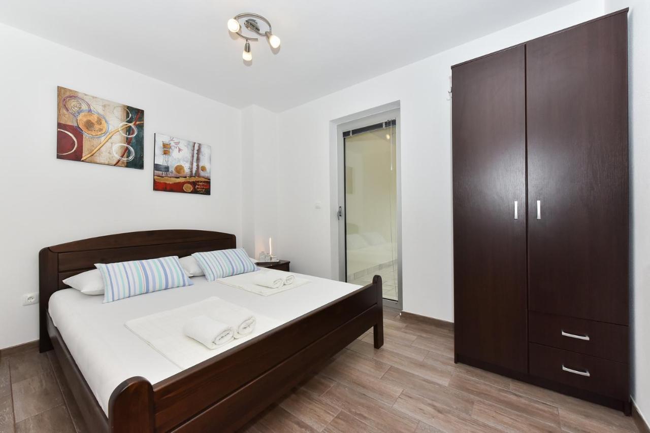 Iva Apartment